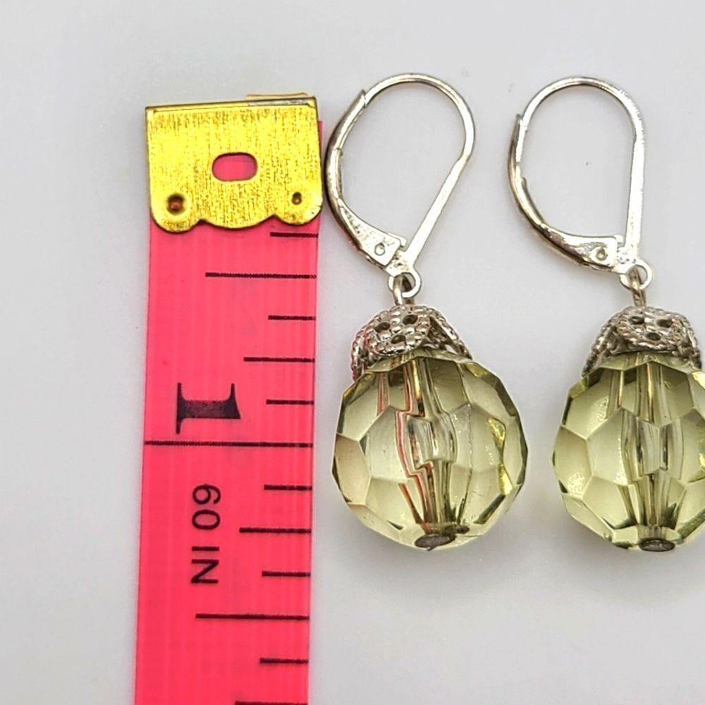Faceted bead dangle earrings, - Picture 3 of 5